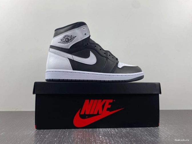 One Kick Air OG High 1 Jordan DZ5485-010 Panda Reverse 0808